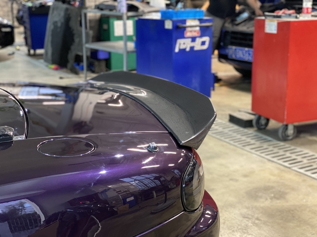 Long-Tail Trunk Spoiler For Miata NB | CarbonMiata